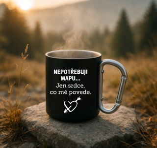 Plechový hrnek s karabinou